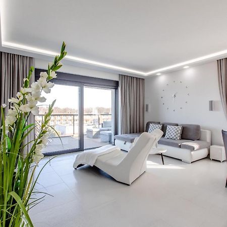 Apartament Luksusowy 23 Gardenia Dziwnow Z Widokiem Na Morze Epapartamenty 外观 照片