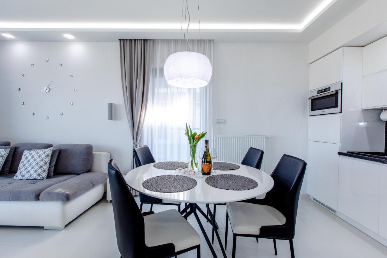 Apartament Luksusowy 23 Gardenia Dziwnow Z Widokiem Na Morze Epapartamenty 外观 照片