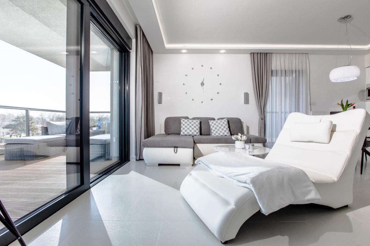 Apartament Luksusowy 23 Gardenia Dziwnow Z Widokiem Na Morze Epapartamenty 外观 照片